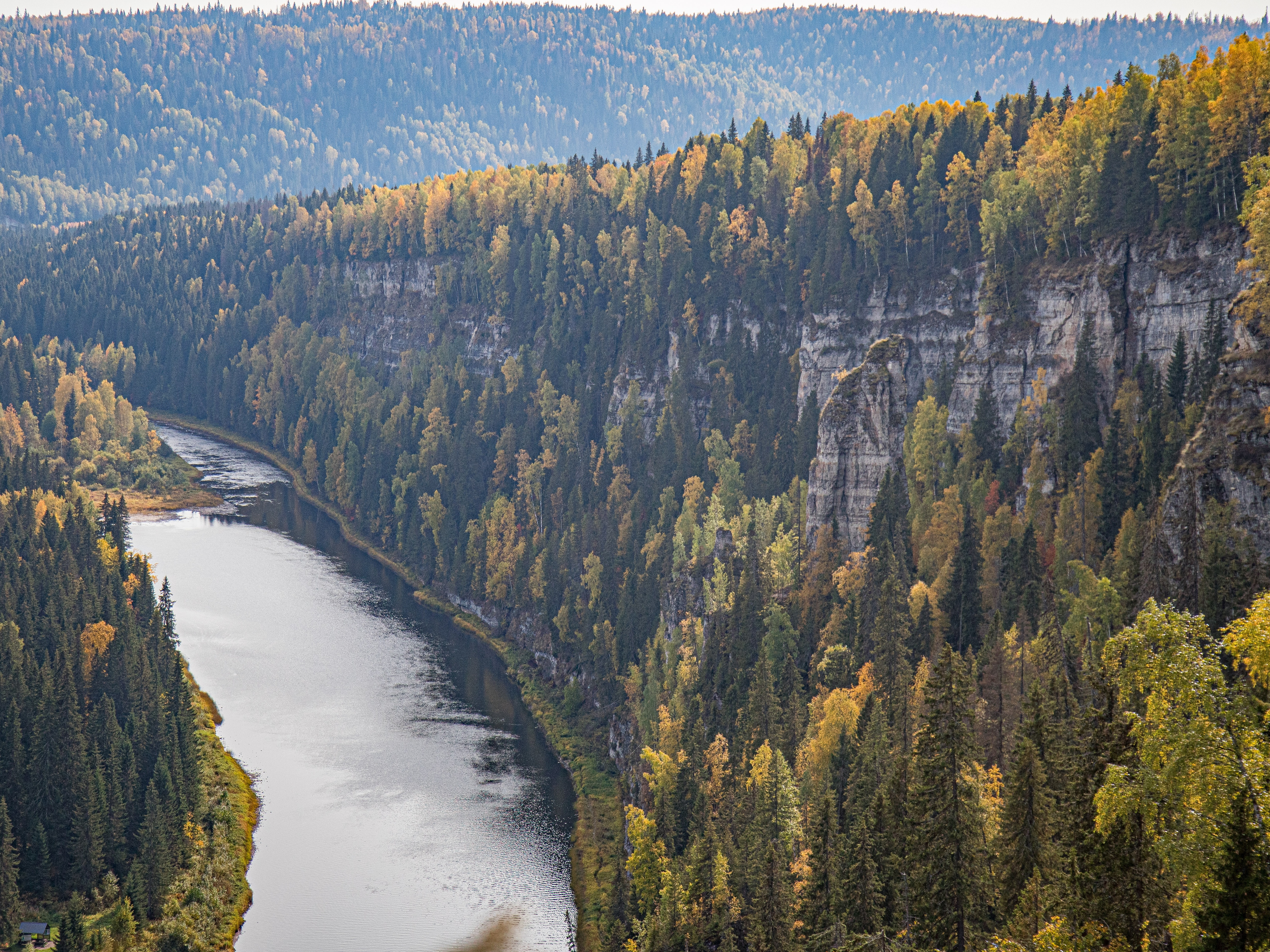 Автобусная экскурсия «Каменный город и Губаха» Автобусная экскурсия «Каменный город и Губаха» со скидкой 25%