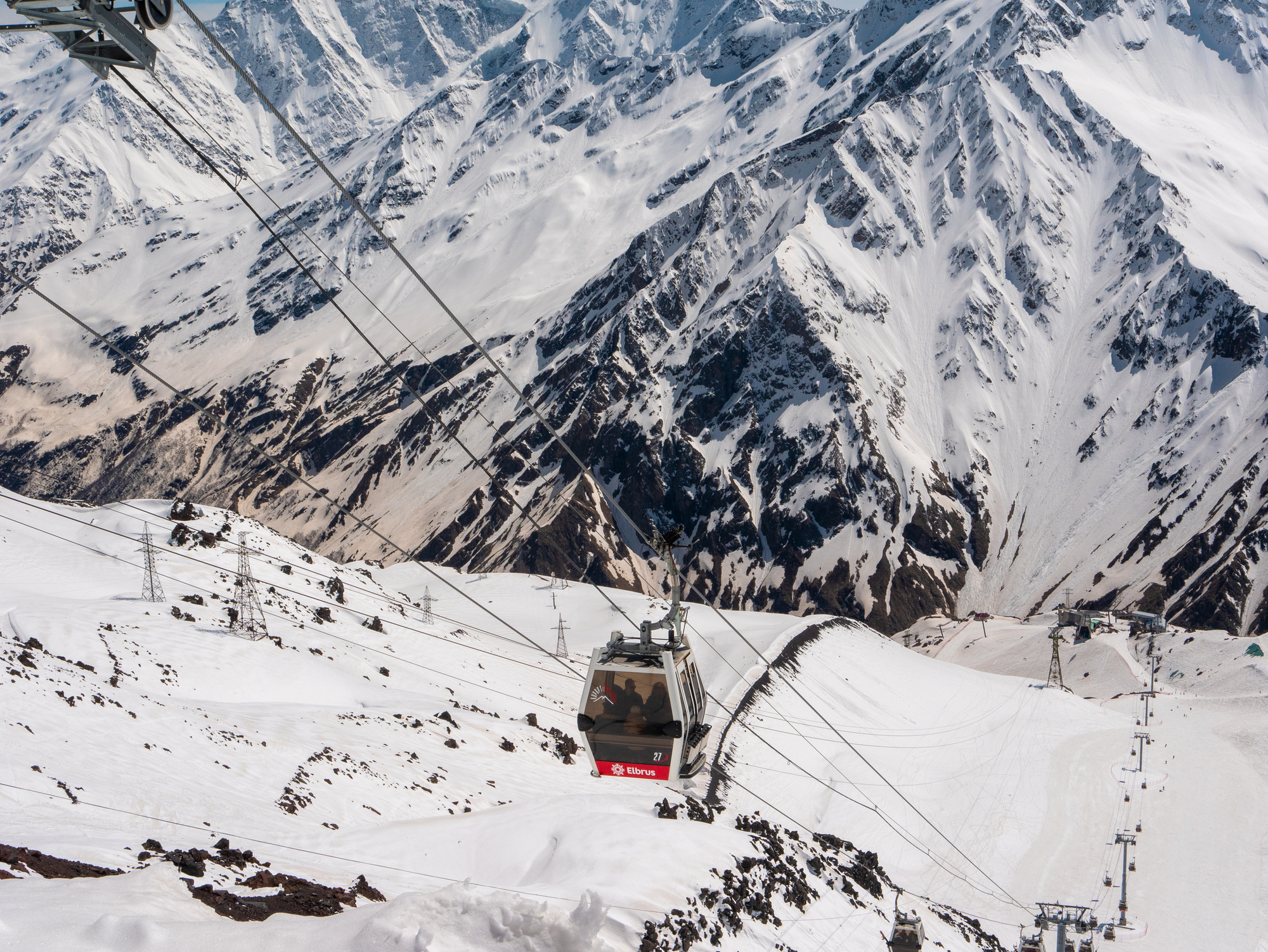 Экскурсия на джипе к Эльбрусу. Гижгит. Поляна Азау. Поляна Нарзанов из Пятигорска
