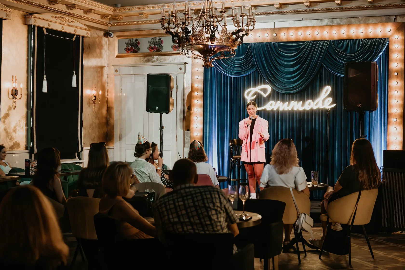 Концерт «Stand-Up по-Женски» на Невском
