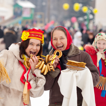 Автобусная экскурсия «Весёлая Масленица в Усть-Качке» со скидкой 25%