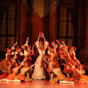 Балет «Императрица Екатерина» в Театральном центре «На Плющихе» со скидкой до 62%