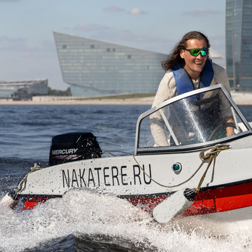 Аренда катера «Толстый» без капитана со скидкой 20%