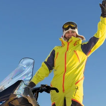 Катание на снегоходах Катание на снегоходах