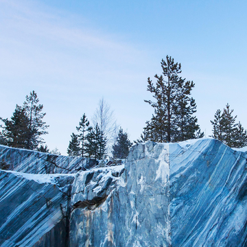 Однодневный тур «Рускеала — мраморное царство» с входными билетами со скидкой до 47%