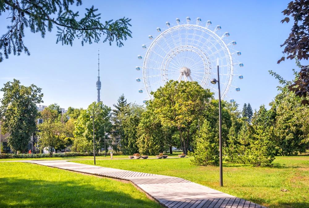 Где спрятаться от жары в Москве