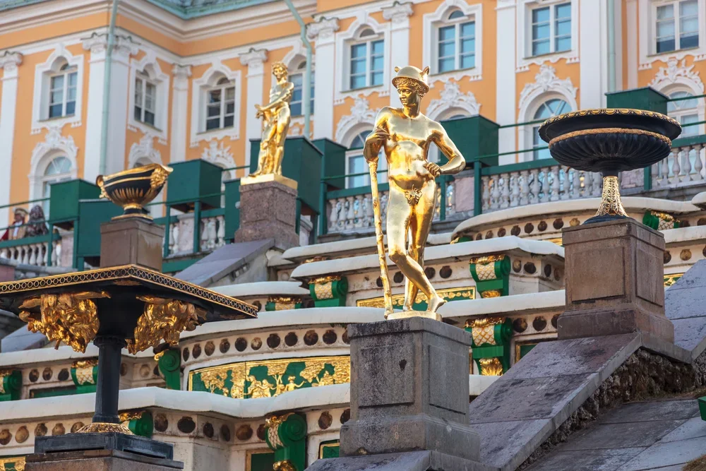 Экскурсия в Большой Петергофский дворец на каникулах со скидкой до 27%