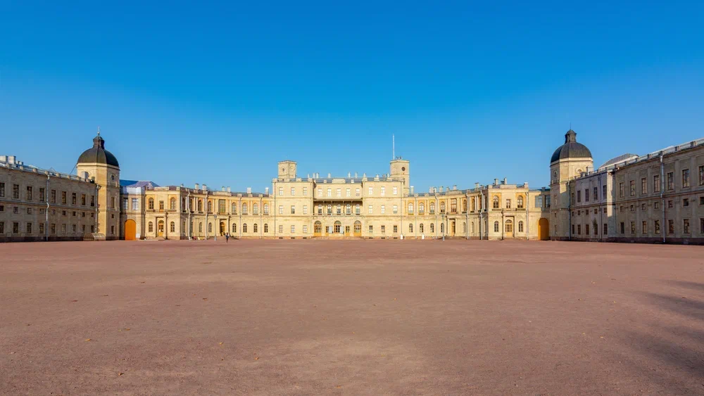 Экскурсия «Гатчина, Гатчинский дворец и парк» со скидкой 50%