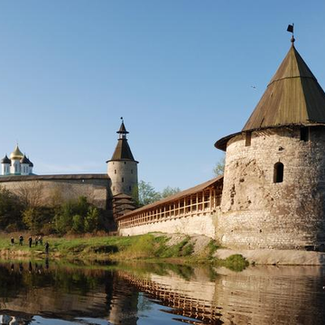 Индивидуальная пешая экскурсия по Пскову со скидкой 20%