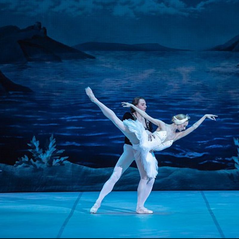 Великолепный балет «Лебединое озеро» на сцене Александринского театра