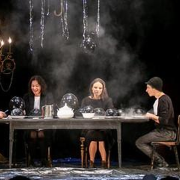 Спектакль «Сон об осени» в Театре им. Ленсовета Спектакль «Сон об осени» в Театре им. Ленсовета