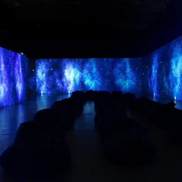 Концерт «В джазе только девушки» в мультимедийном пространстве «Люмьер-Холл»