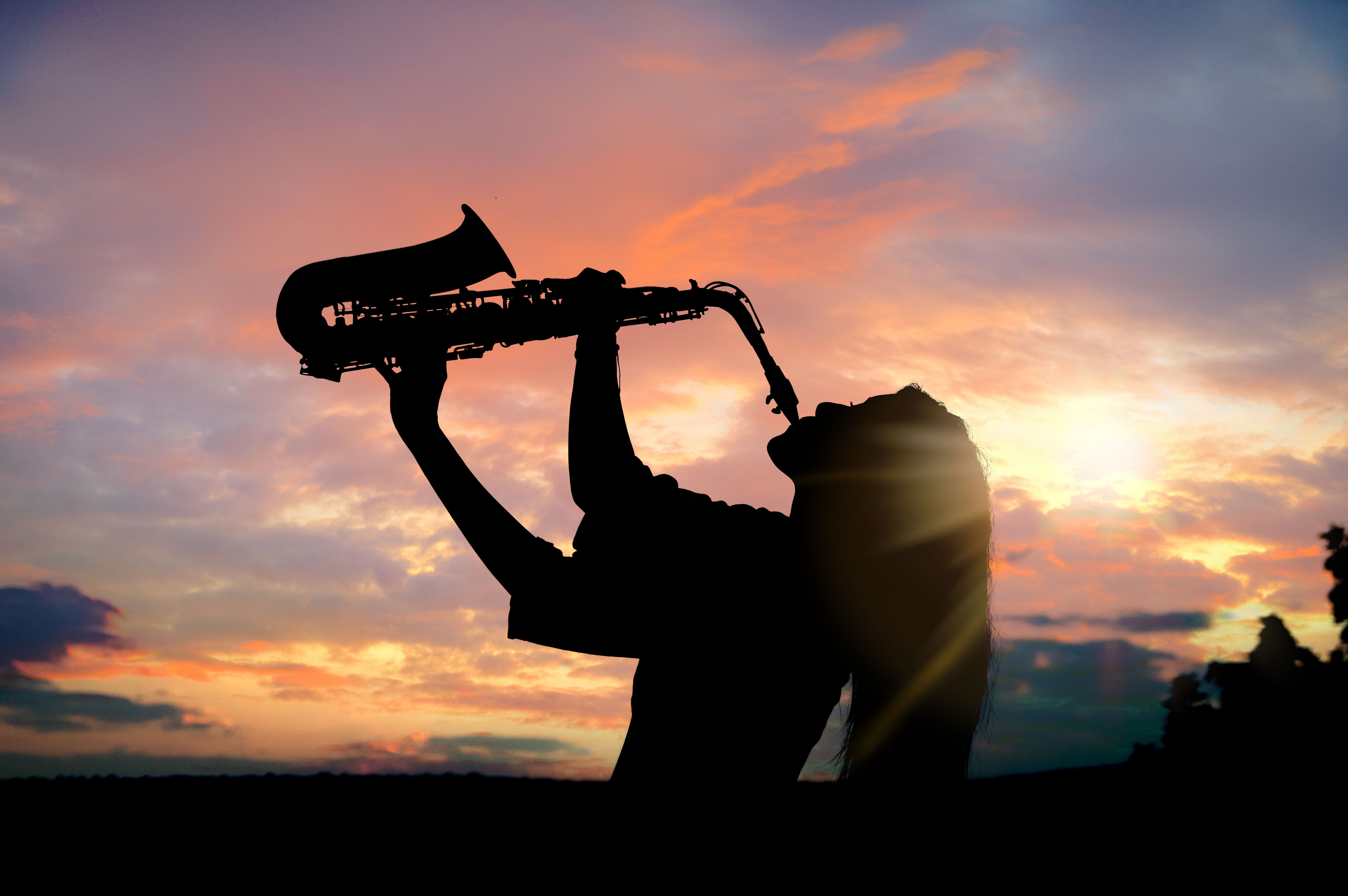 Концерт при свечах «Романтический джаз» со скидкой 30%