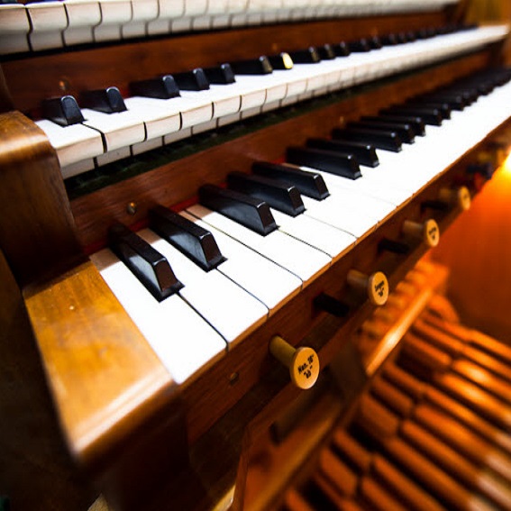 Концерт органной музыки «Орган танцует» со скидкой 43%