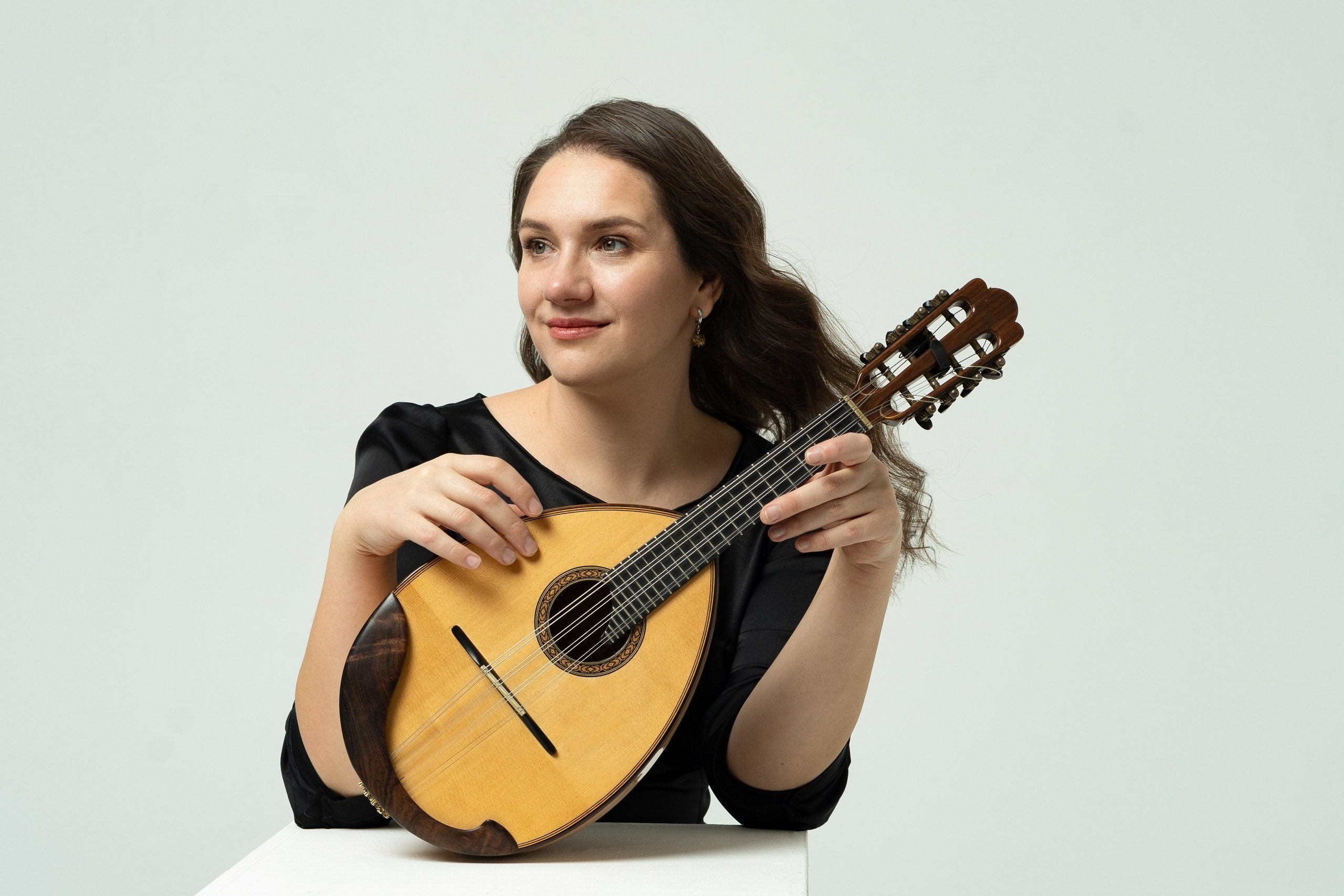 Новогодний концерт «Мандолины при свечах» со скидкой 30%