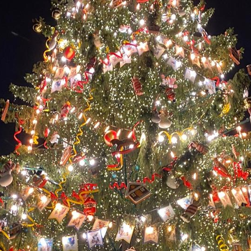 Автобусная экскурсия «Встреча Нового года» с подарками Автобусная экскурсия «Встреча Нового года» с подарками со скидкой до 39%