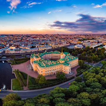 Обзорные экскурсии по Санкт-Петербургу со скидками до 65%