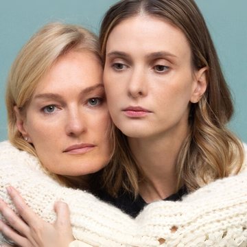 Спектакль «Оскар и Розовая Дама» с Викторией Толстогановой и Светланой Ивановой в Театре им. В.Ф. Комиссаржевской Спектакль «Оскар и Розовая Дама» с Викторией Толстогановой и Светланой Ивановой в Театре им. В.Ф. Комиссаржевской