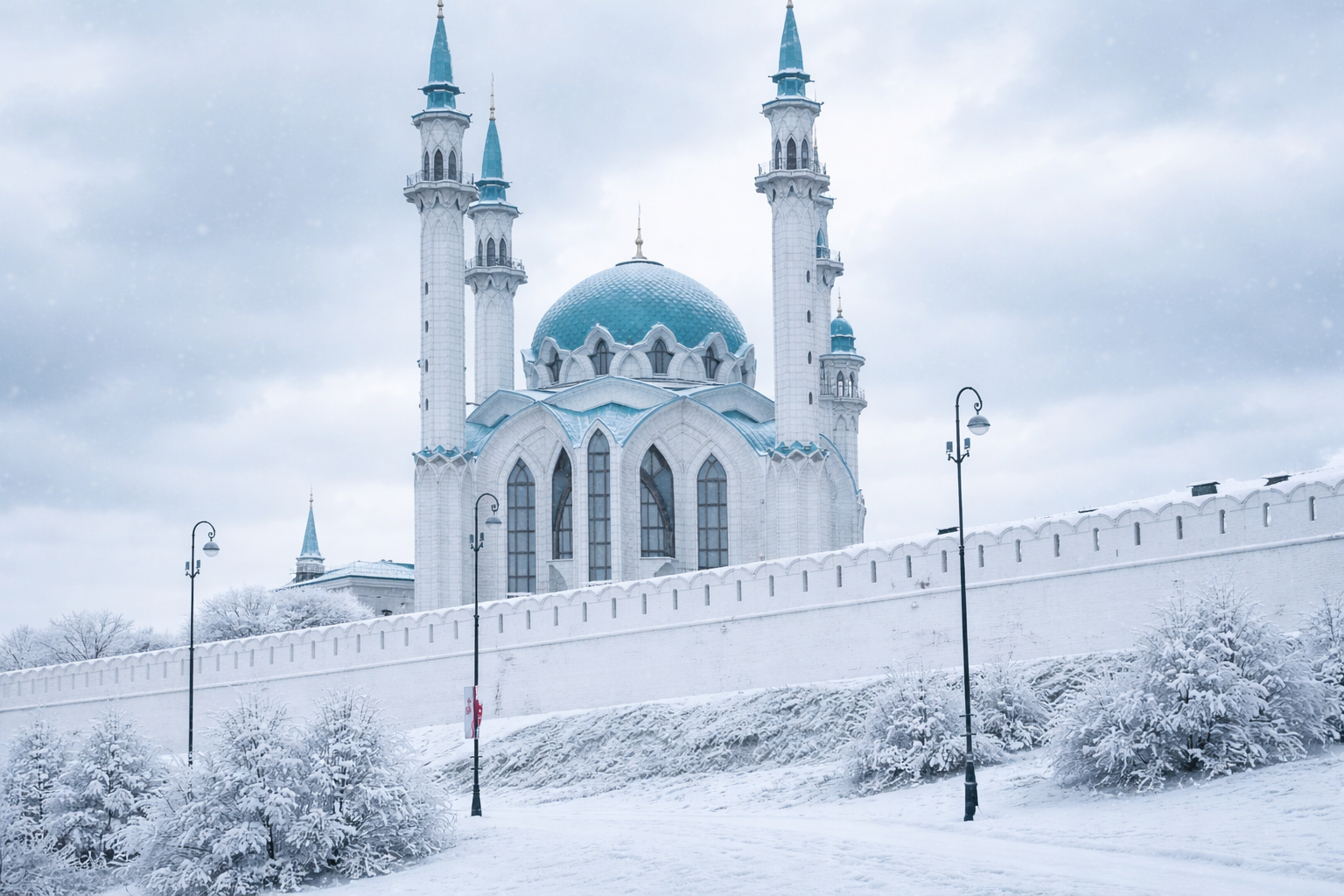 Обзорная экскурсия по Казани с посещением Кремля, Старо-татарской слободы, чаепитием и дегустацией со скидкой до 24%