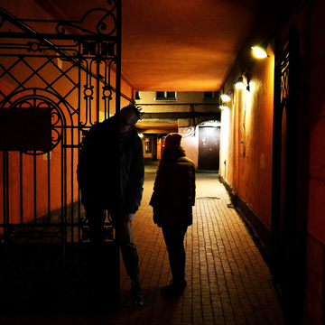 Индивидуальная экскурсия «Страшные истории Петербурга» на автомобиле со скидкой 22%