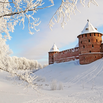 Новгородский детинец: экскурсии по главной крепости города