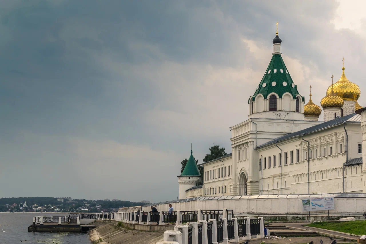 Пешеходная экскурсия «Кострома: история на каждом шагу» Пешеходная экскурсия «Кострома: история на каждом шагу»