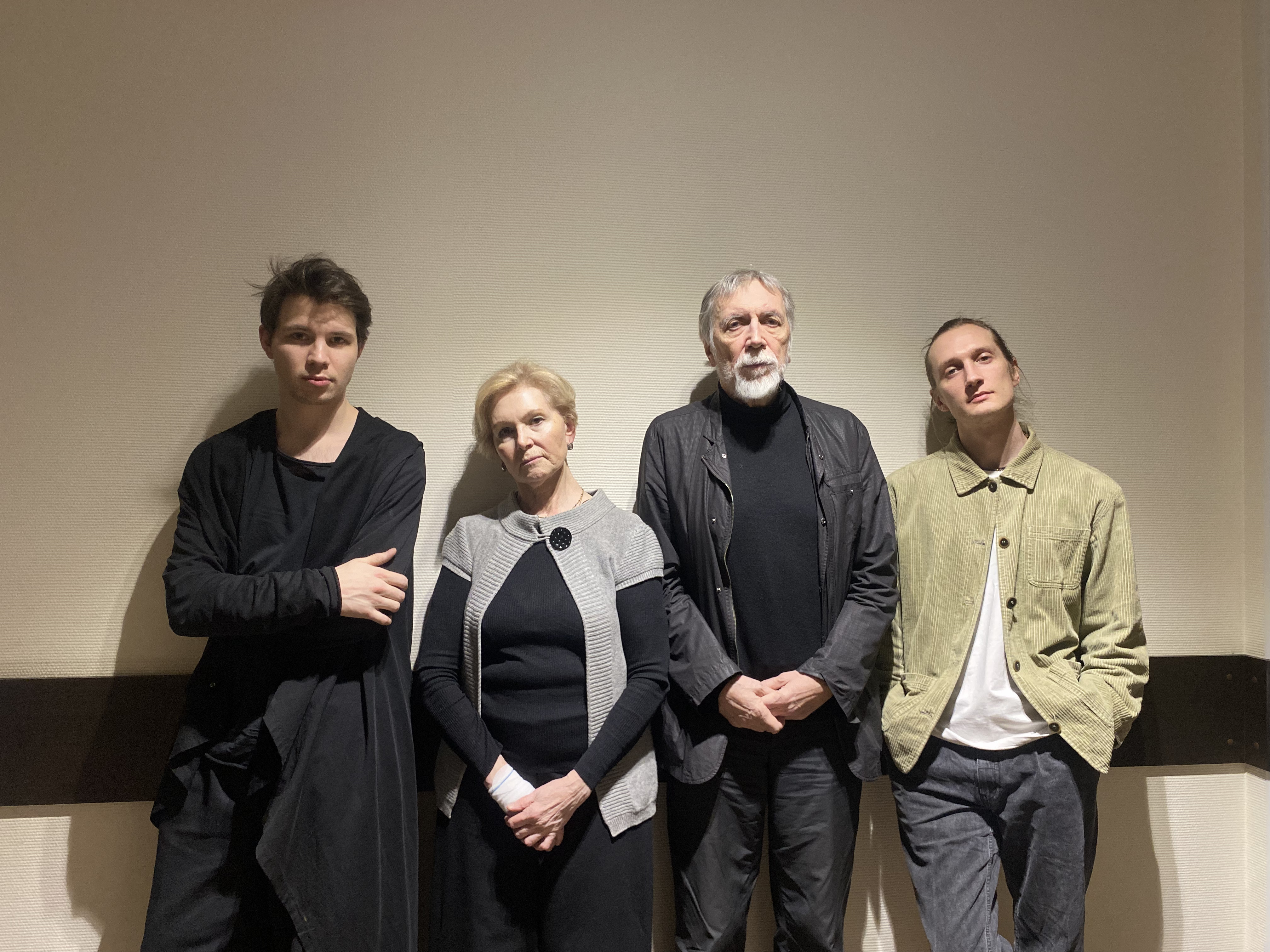 Музыкальный перфоманс «Дубинушка лейтмотив. Версия Мартынова» на Новой сцене Александринского театра Музыкальный перфоманс «Дубинушка лейтмотив. Версия Мартынова» на Новой сцене Александринского театра