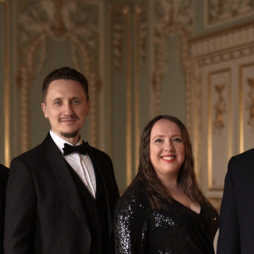 Концерт при свечах «L.O.V.E. Романтический джаз» в особняке Серебрякова