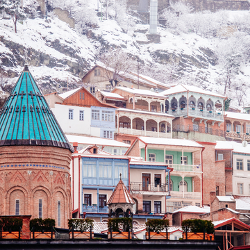 Обзорная автомобильно-пешеходная экскурсия по Тбилиси со скидкой 30%