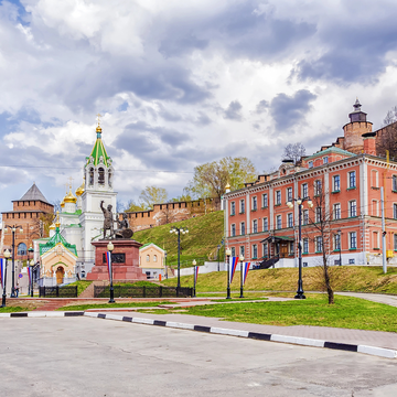 Пешеходная экскурсия «Нижний Новгород: Кремль и Верхне-Волжская набережная» Пешеходная экскурсия «Нижний Новгород: Кремль и Верхне-Волжская набережная» со скидкой 20%