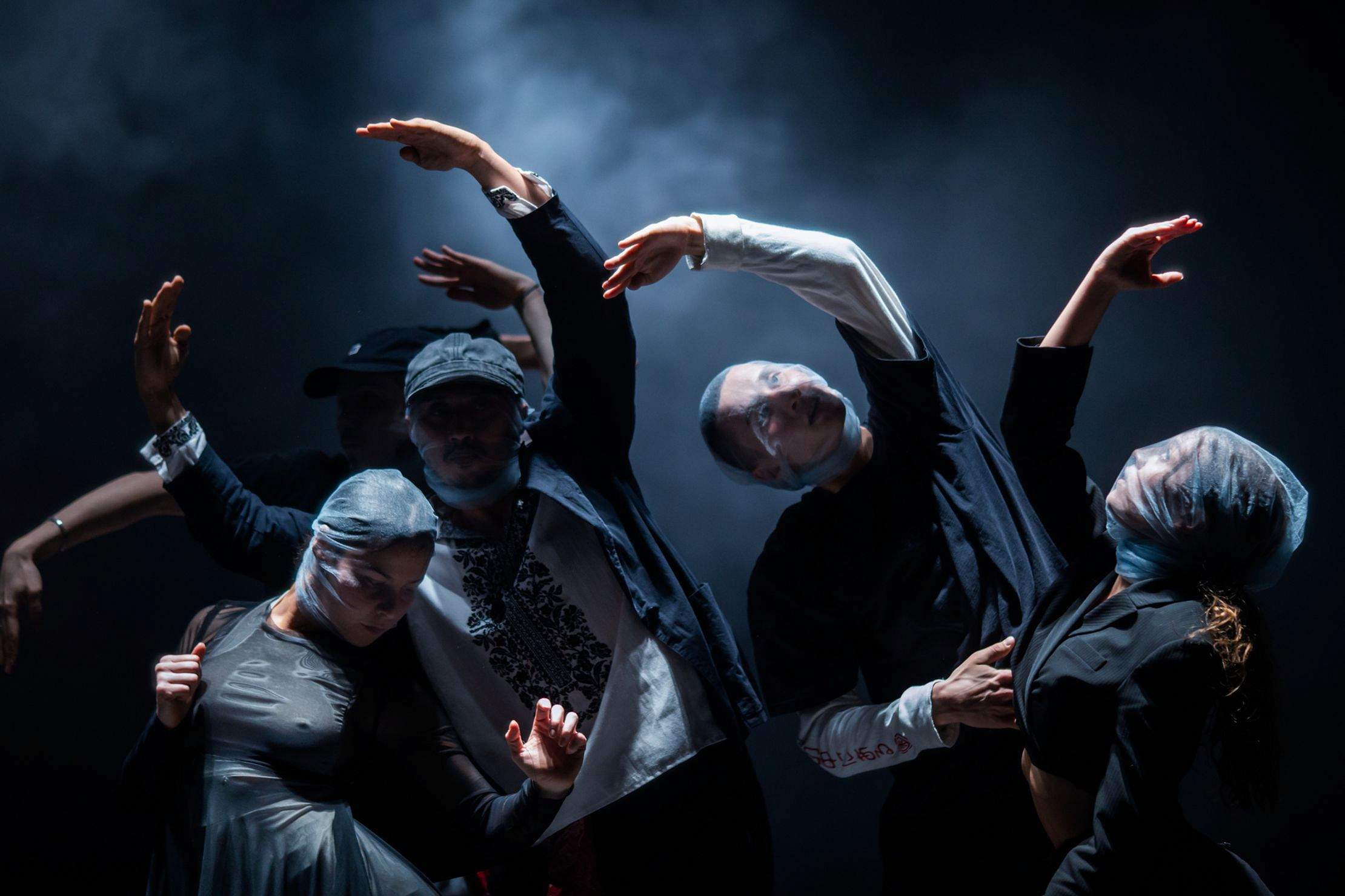 Танцевальный перфоманс «Превращение» со скидкой 30%