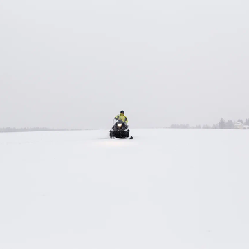 Катание на снегоходах в Сортавале
