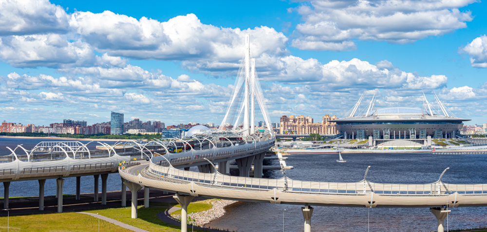 Автобусная экскурсия «Другой Петербург» со скидкой до 43%