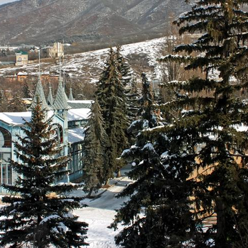 Обзорная экскурсия по Пятигорску с подъёмом на гору Машук на электрокарах Обзорная экскурсия по Пятигорску с подъёмом на гору Машук на электрокарах со скидкой 20%