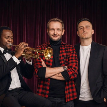 Шоу «Стендап & живая музыка» со скидкой 20%