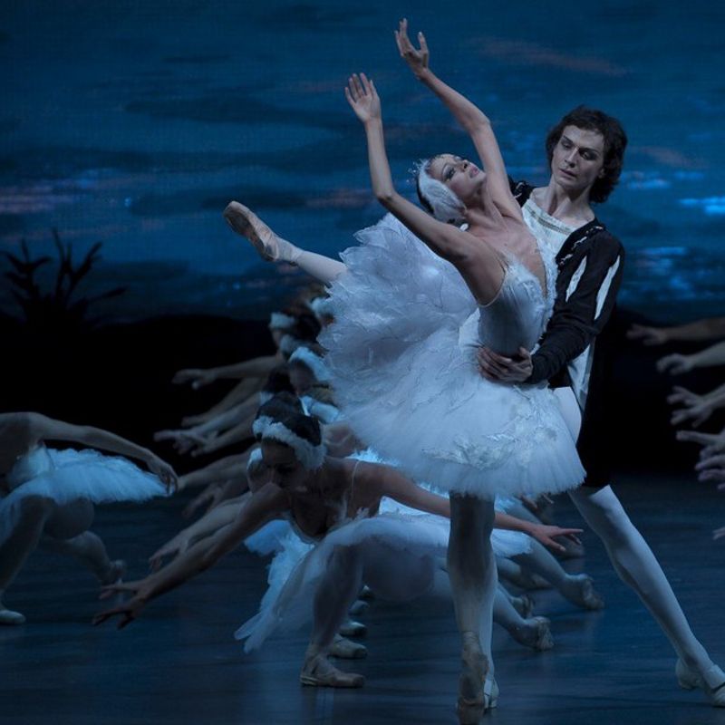 Волшебный балет «Лебединое озеро» на сцене Александринского театра