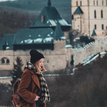 Автомобильно-пешеходная экскурсия в замок Карлштейн и на Святую Гору со скидкой 22%