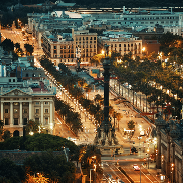 Пешеходная экскурсия «Готическая Барселона вечером» Пешеходная экскурсия «Готическая Барселона вечером» со скидкой 26%