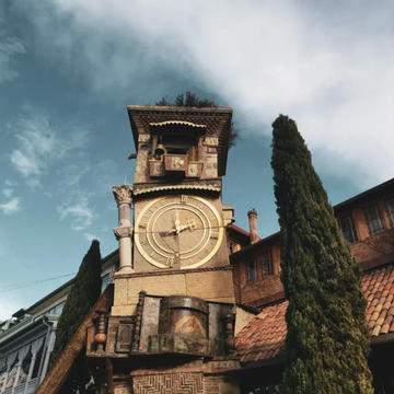 Пешеходная экскурсия «Старый Тбилиси: история, архитектура, люди» со скидкой 25%