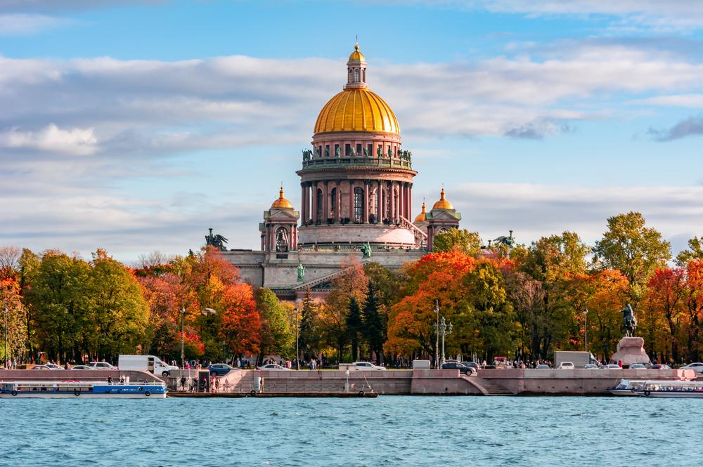 Погода в Петербурге в сентябре 2025: будет тепло и сухо