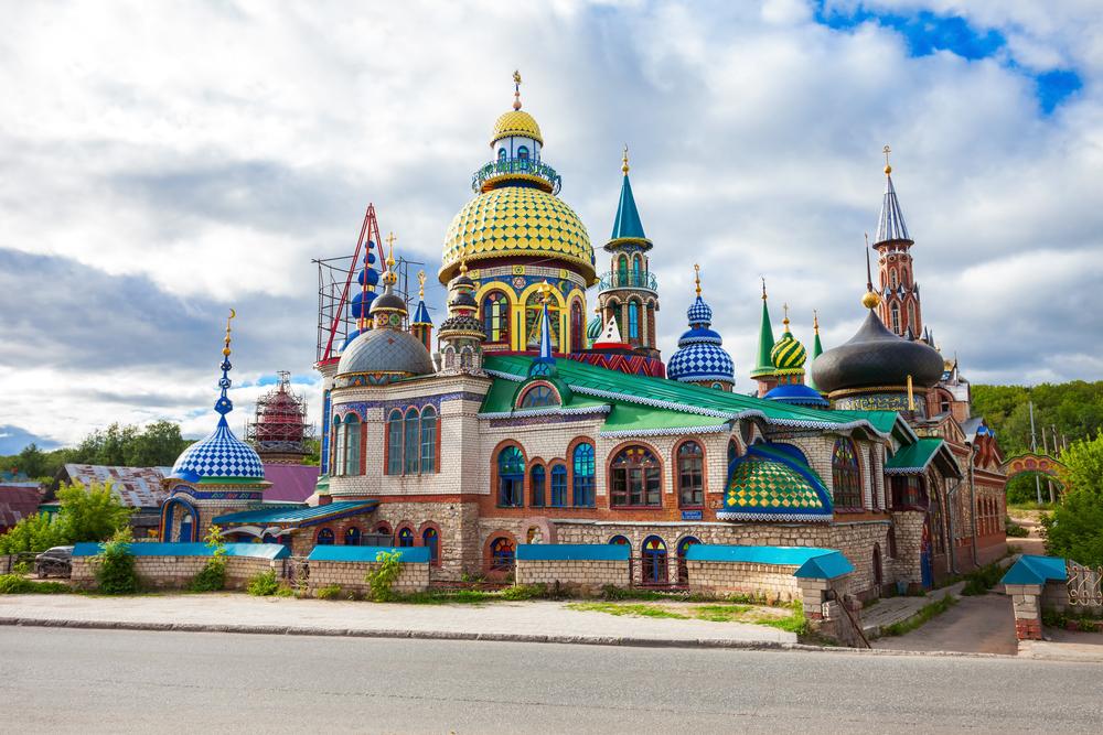 Автобусная экскурсия на остров-град Свияжск с посещением Раифского монастыря и Храма всех религий