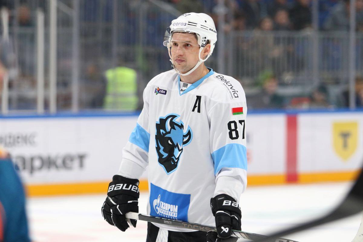 Вадим Шипачёв первым в истории КХЛ выбил 1000 очков