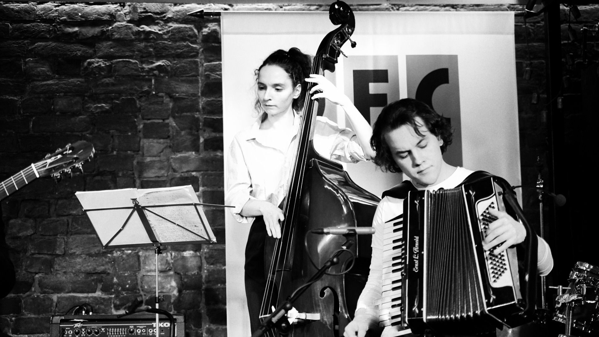 Концерт при свечах «Latino. Вечер аргентинского танго» в Оранжерее Таврического сада со скидкой 35%