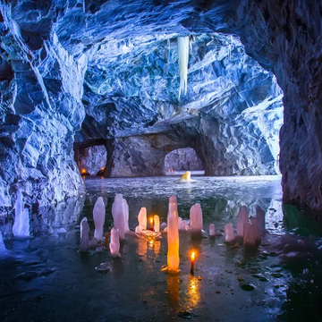 Автобусная экскурсия «Подземный космос Рускеала» Автобусная экскурсия «Подземный космос Рускеала»