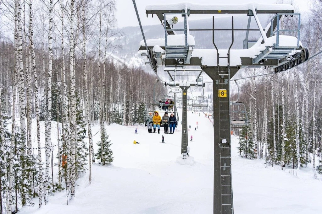 Автобусная экскурсия «Каменный город и Губаха» со скидкой 25%