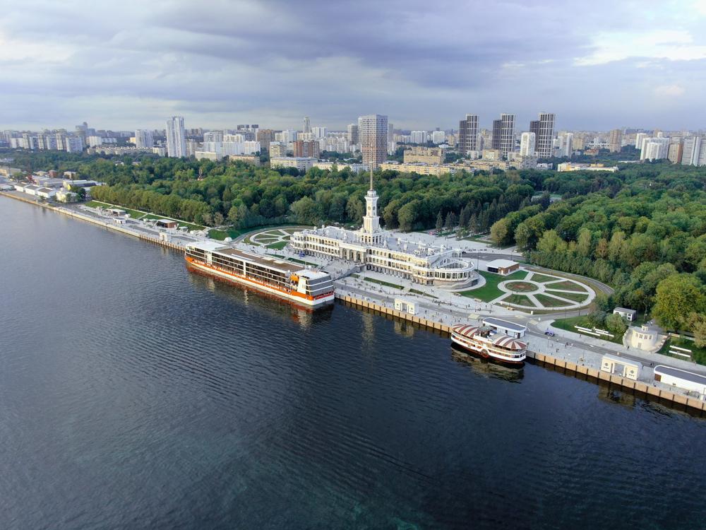 В Москве 4 и 5 июля пройдёт бесплатный фестиваль «Парк Света»