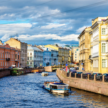 Дневные прогулки на теплоходе по рекам и каналам Дневные прогулки на теплоходе по рекам и каналам со скидкой до 76%