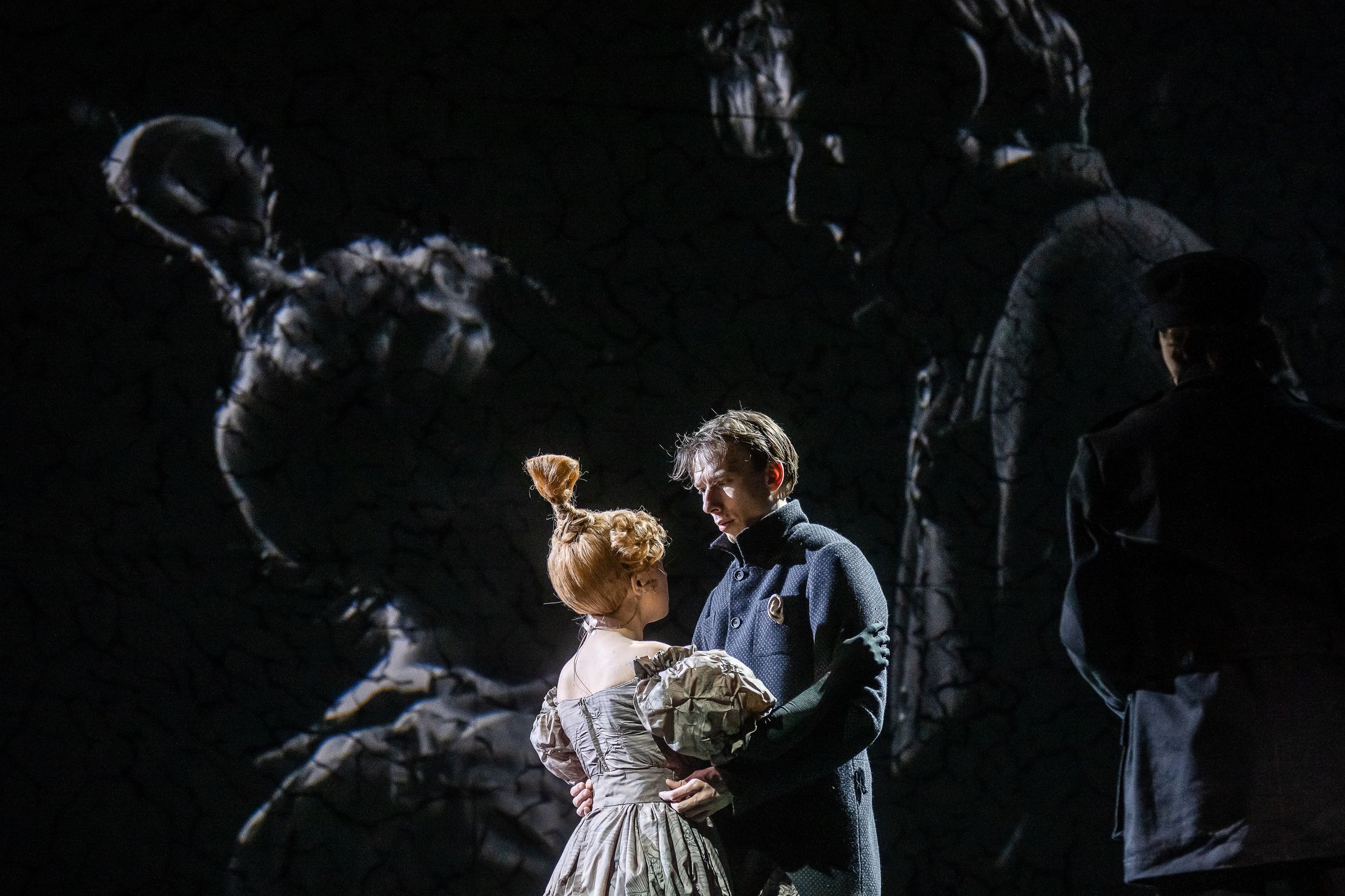 Премьера спектакля «Козинцев. Гоголиада» на Новой сцене Александринского театра Премьера спектакля «Козинцев. Гоголиада» на Новой сцене Александринского театра