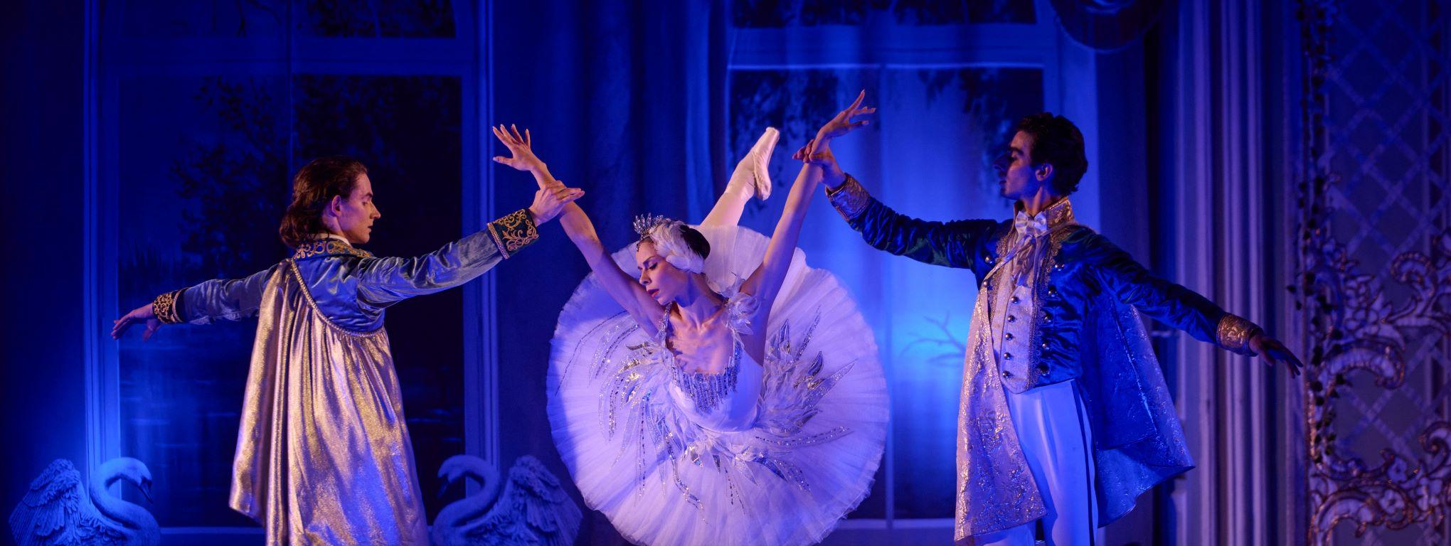 Премьера балета «Лебединое озеро» во дворце Белосельских-Белозерских со скидкой 30%