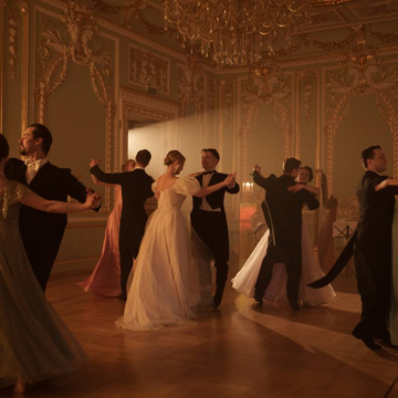 Концерт при свечах «Иоганн Штраус. Летучая мышь и не только» с экскурсией в особняке Серебрякова со скидкой 25%