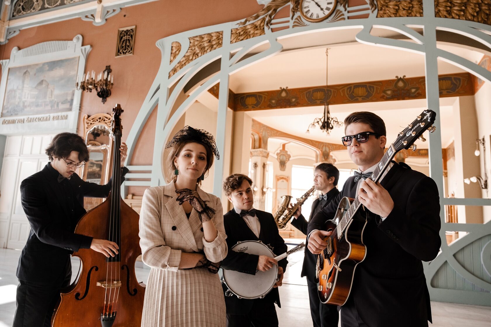 Концерт при свечах «Italiano vero! Хиты Сан-Ремо» в Оранжерее со скидкой 35%